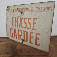 3 tole chasse gardee