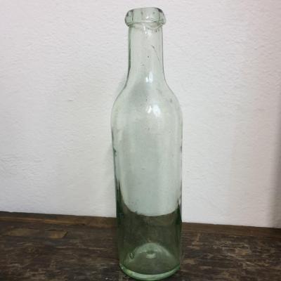 4 bouteille en verre transparente