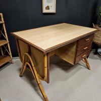 4 bureau enfant en bambou