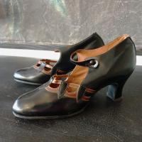 4 chaussures noires annees 30