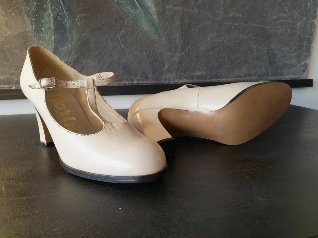 4 chaussures salome beiges