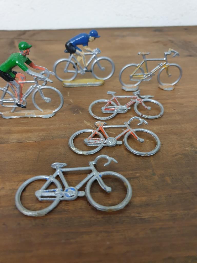 4 cyclistes lot 4