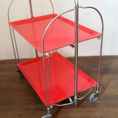 4 desserte rouge