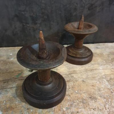 4 paire de pique cierge