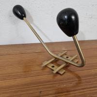 4 porte manteau 2 boules noires