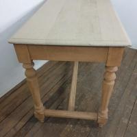4 table console