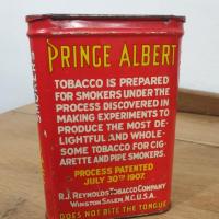 5 boite de cigarette prince albert