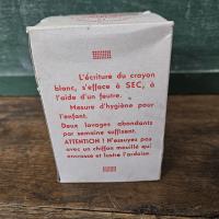 5 boite de crayons blancs