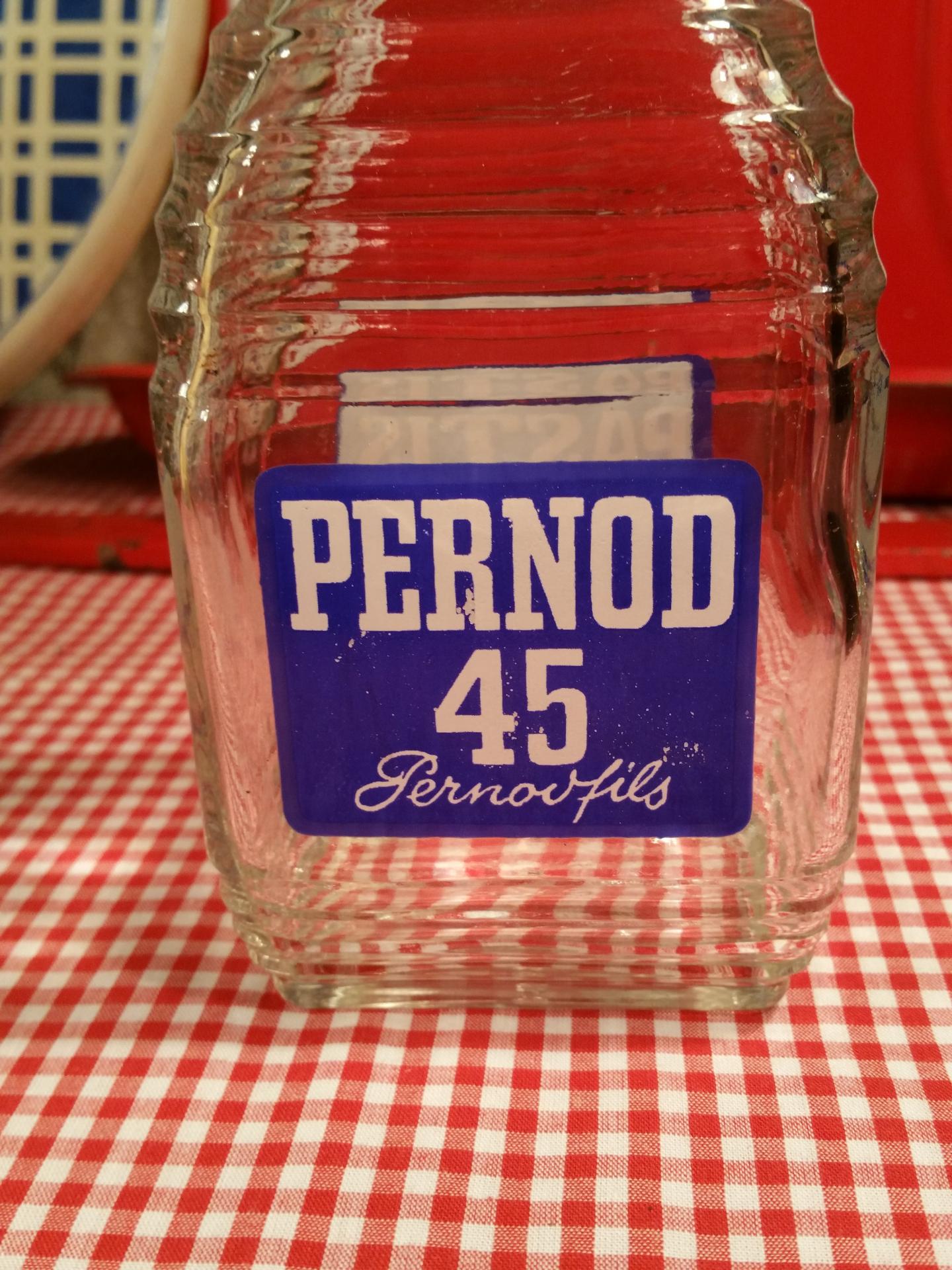 5 carafe pernod 51