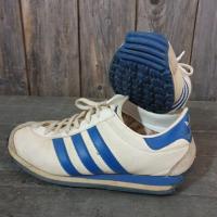 5 paire de tennis adidas