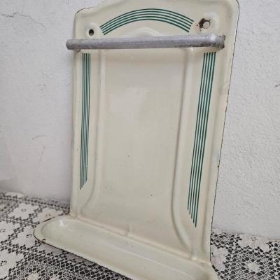 5 porte ustensiles emaille creme et vert