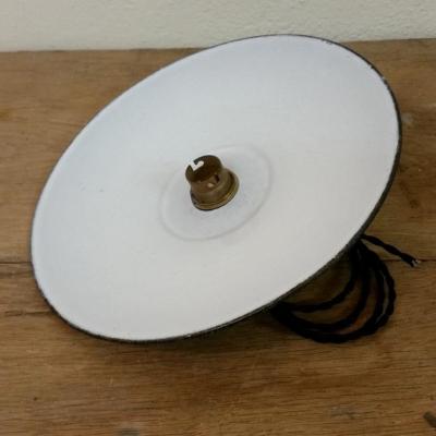 5 suspension emaillee noire assiette 3