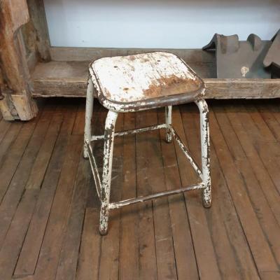 5 tabouret mulcca d atelier