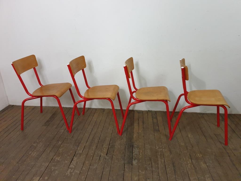 6 chaises d ecole rouge lot b