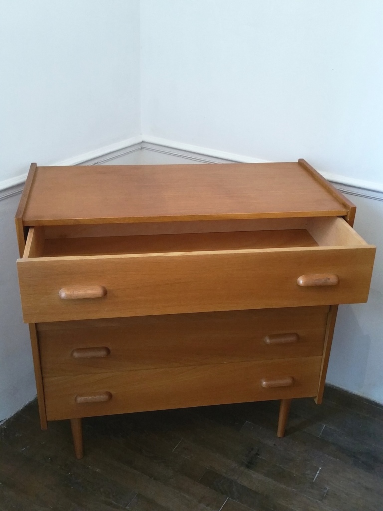 6 commode 60 s
