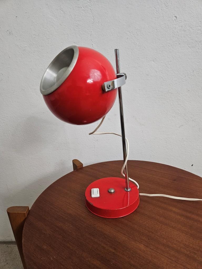 6 lampe eysball rouge