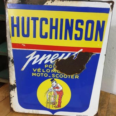 6 plaque hutchinson 1