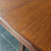 6 table scandinave 2