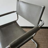 7 fauteuil 70 s gris