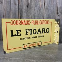 8 plaque emaillee le figaro