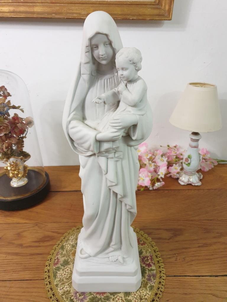 8 statue vierge et l enfant