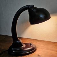 9 lampe de bureau bakelite