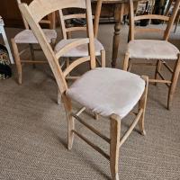 9 table et chaises campagne