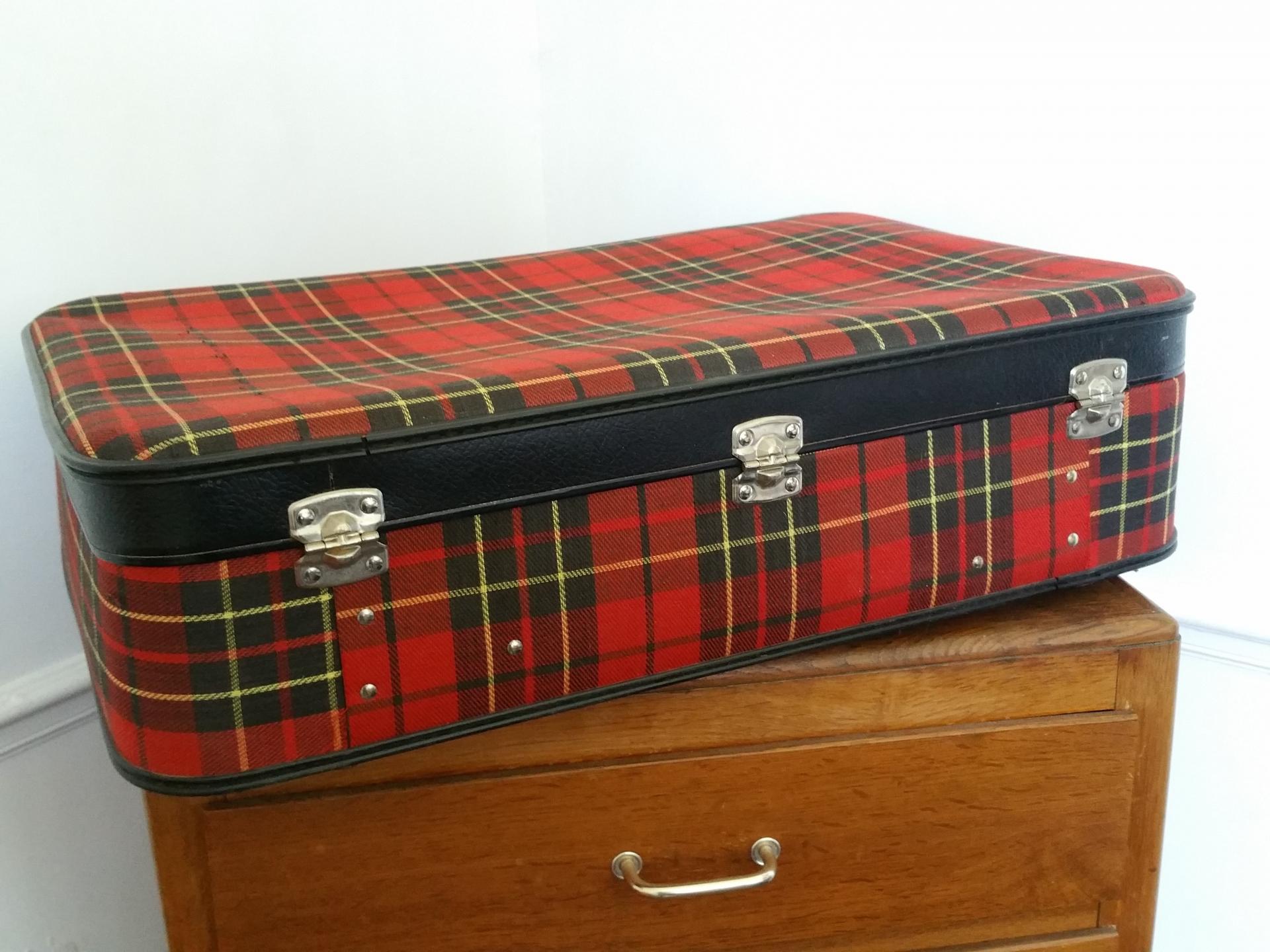 9 valise tissu ecossais