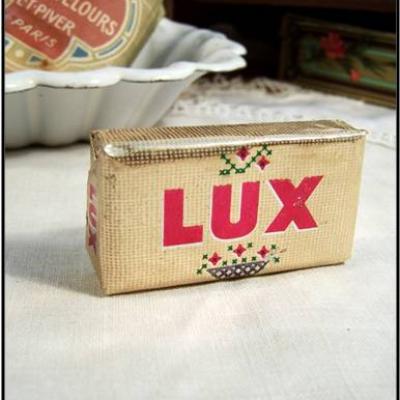 Savonettes LUX Beauté