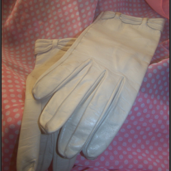 Gants en cuir blanc