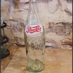 Bouteille de PEPSI